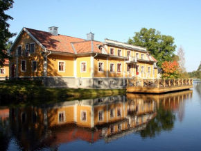  Dufweholms Herrgård  Катринехольм